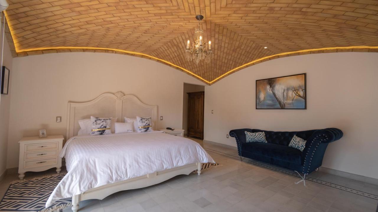 Villa Toscana Valquirico Lofts & Suites Hotel Boutique Santeagueda Экстерьер фото