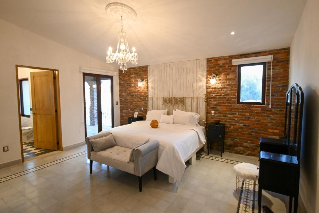 Villa Toscana Valquirico Lofts & Suites Hotel Boutique Santeagueda Экстерьер фото